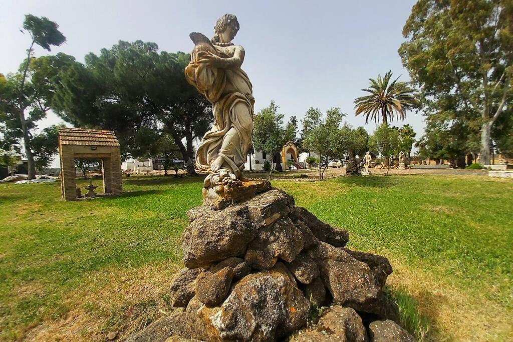 فيلا Cortijo San Jose إشبيلية المظهر الخارجي الصورة